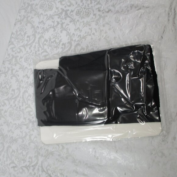 LEGACY Legwear Microfiber Control Top Tights Size  E - Picture 8 of 9